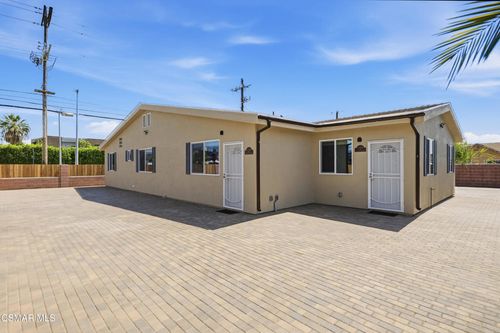 13102 Filmore Street, Pacoima, CA, 91331 | Card Image