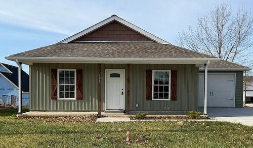 707 W Shelby Ave, Elkton, KY, 42220-7225 | Card Image