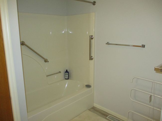 2606 2 Nd St, Condo with 4 bedrooms, 3 bathrooms and null parking in Emmetsburg IA | Image 18