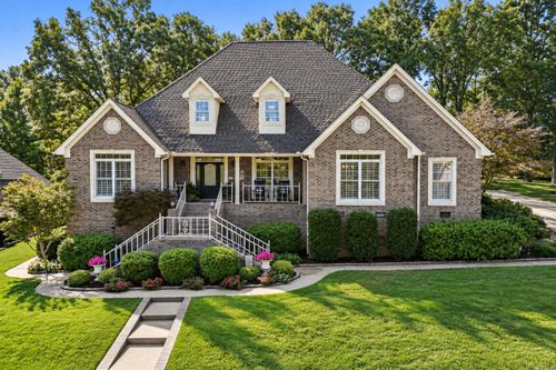 911 Golf View Dr, Searcy, AR, 72143-4567 | Card Image
