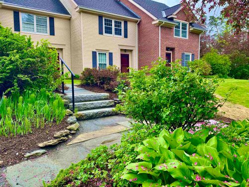 apt-13-85 Townhouse Way, Woodstock, VT, 05091-3520 | Card Image