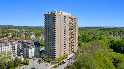 2105-110 Rue Du Château, Gatineau, QC, J9A1T4 | Card Image