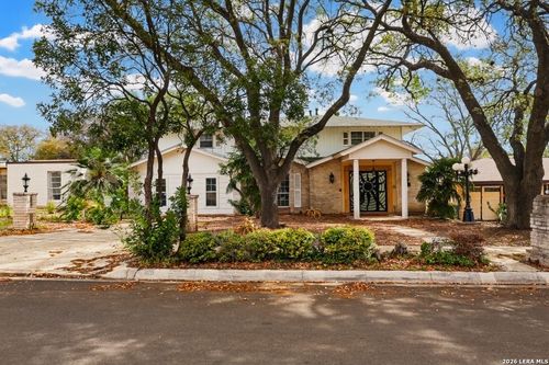 10804 Lands Run St, San Antonio, TX, 78230-1700 | Card Image