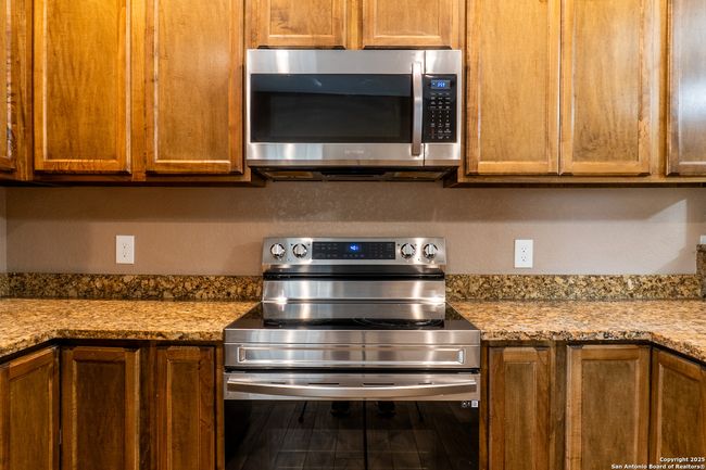 Spacious kitchen to cook your favorite meals | Image 17