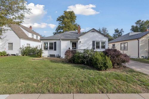 1022 W 16th St N, Wichita, KS, 67203-2748 | Card Image