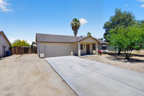 690 E Osage Ave, Apache Junction, AZ, 85119-3714 | Card Image