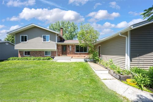 1844 Harwood Drive, Oxford Charter Township, MI, 48371 | Card Image