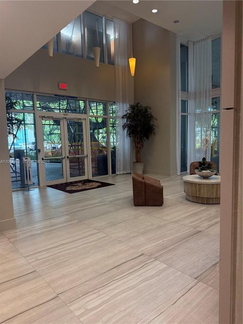 1605-1871 S River Drive, Miami, FL, 33125 | Card Image