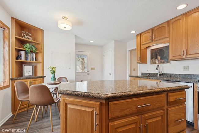 3208 Highland Dr, House other with 5 bedrooms, 3 bathrooms and null parking in Burnsville MN | Image 14