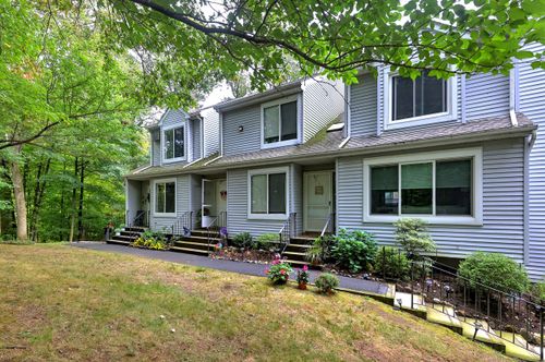 unit-57-20 E Pembroke Rd, Danbury, CT, 06811-3788 | Card Image