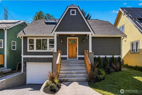 5639 3rd Ave Nw, Seattle, WA, 98107-2703 | Card Image