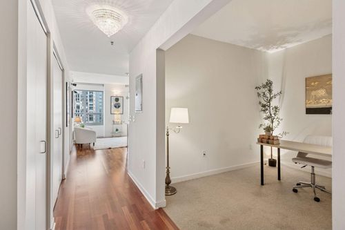 apt-703-929 Portland Ave, Minneapolis, MN, 55404-1244 | Card Image