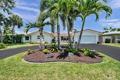 2207 Ne 16th Ave, House other with 3 bedrooms, 2 bathrooms and null parking in Wilton Manors FL | Image 1