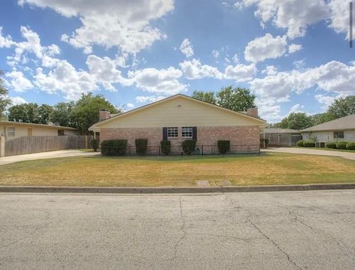 5212 Cordova Ave, Fort Worth, TX, 76132-1641 | Card Image