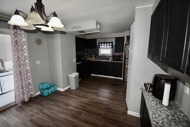 TRLR-133 - 605 Pine St, Home with 3 bedrooms, 2 bathrooms and 2 parking in Normal IL | Image 4