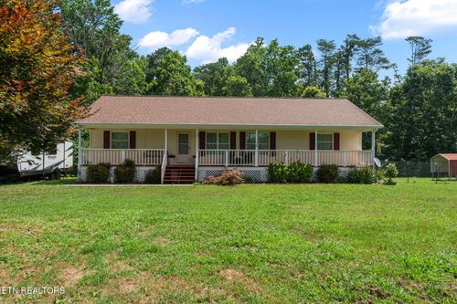 295 Clear Branch Rd, Corryton, TN, 37721-5213 | Card Image