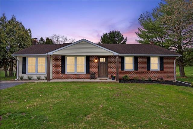 Bow Ln, Gilbertsville, PA 19525