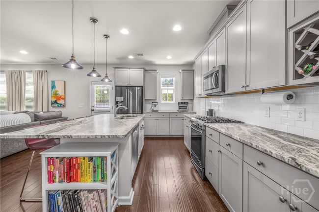 Kitchen | Image 11