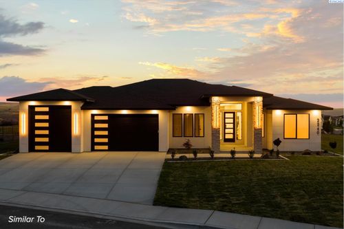 7541 W 22nd Pl, Kennewick, WA, 99338-5605 | Card Image