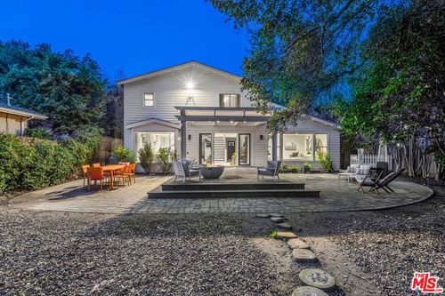 1514 Willow Dr, Topanga, CA, 90290 | Card Image