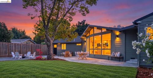 925 Juanita Dr, Walnut Creek, CA, 94595-1356 | Card Image