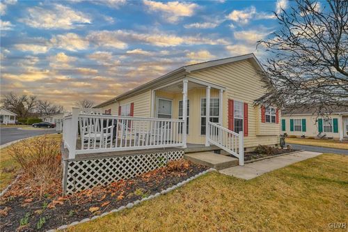 634 Winterthur Way, Forks Twp, PA, 18040-7444 | Card Image