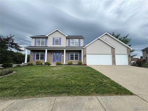 3594 Sky Hawk Dr, Shiloh, IL, 62221-4465 | Card Image