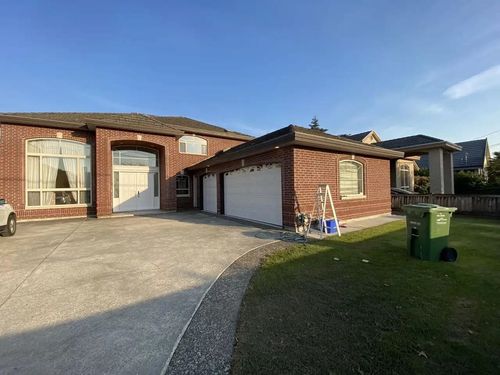 8740 Minler Rd, Richmond, BC, V7C3T9 | Card Image