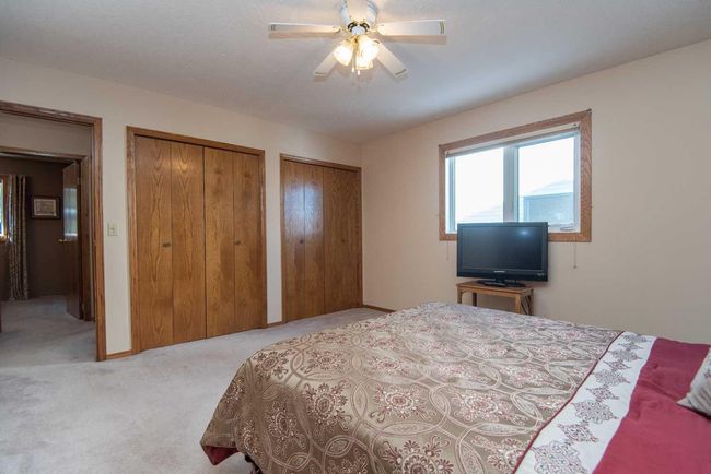 8 Willow Street, House other with 5 bedrooms, 3 bathrooms and 2 parking in Sylvan Lake AB | Image 19