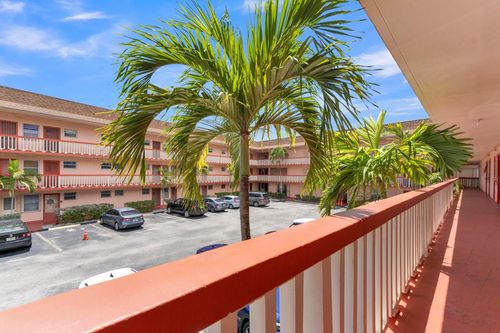 apt-638-18707 Ne 14th Ave, Miami, FL, 33179-4852 | Card Image