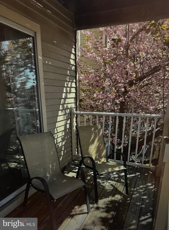 Residential in WOODBRIDGE 5