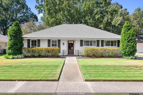 9912 Hillyard Ave, Baton Rouge, LA, 70809-3111 | Card Image