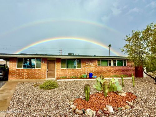 8355 E Cooper Place, Tucson, AZ, 85710 | Card Image