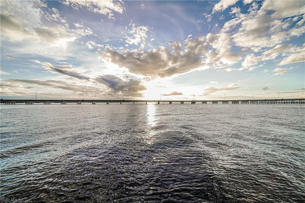 Residential in PUNTA GORDA 5