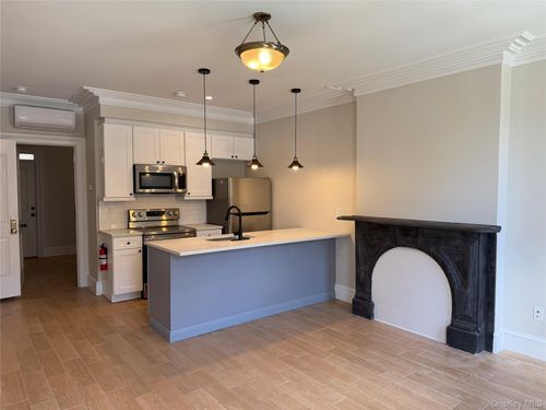 apt-1-194 Lander Street, Newburgh City, NY, 12550 | Card Image