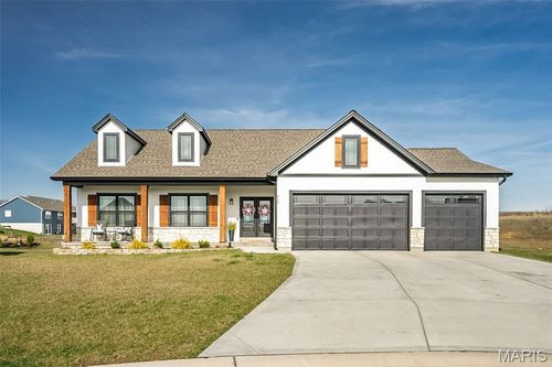 619 Schapers Ct, Moscow Mills, MO, 63362-1238 | Card Image