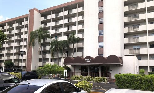 apt-607-5900 Nw 44th St, Lauderhill, FL, 33319-6180 | Card Image