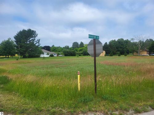 00 Bradford Rd, Manistee, MI, 49660 | Card Image