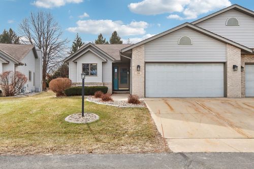 14 Village Homes Dr, Waunakee, WI, 53597-1183 | Card Image