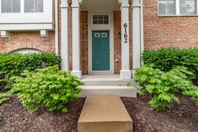 6162 Mayfair Street, Townhouse with 3 bedrooms, 2 bathrooms and 2 parking in Morton Grove IL | Image 3