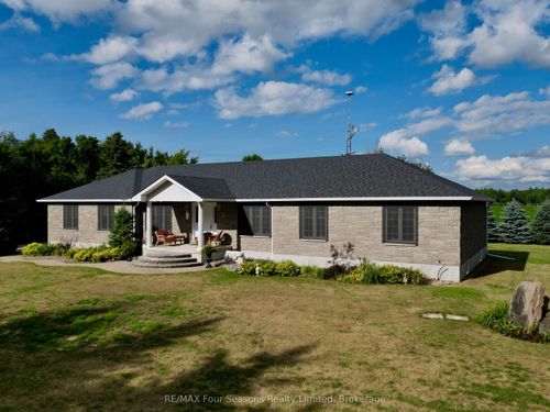 6853 Pine Plains Rd, Everett, ON, L0M1J0 | Card Image