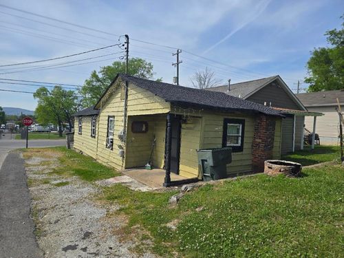 2434 Dodds Ave, Chattanooga, TN, 37407-1242 | Card Image