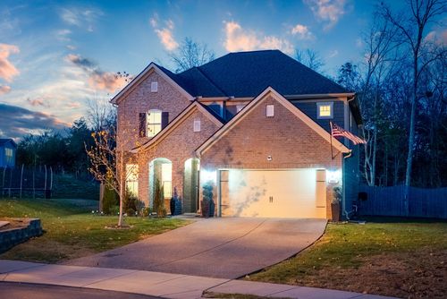 2881 Meadow Gln, Mt Juliet, TN, 37122-4577 | Card Image