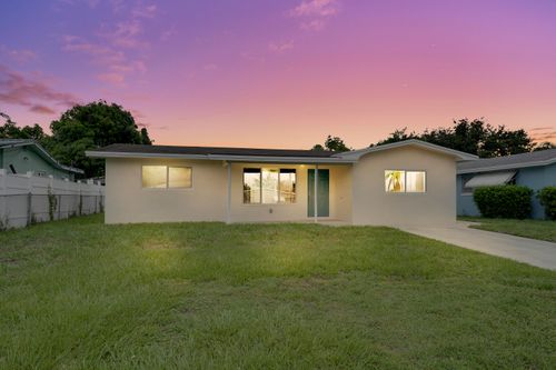 4142 Kirkland Ln, Lake Worth, FL, 33461-5326 | Card Image