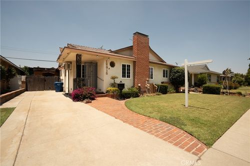 12315 Pomering Rd, Downey, CA, 90242-3319 | Card Image