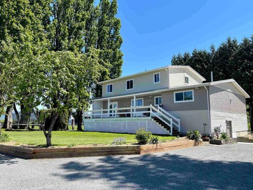 6002 Gladwin Rd, Abbotsford, BC, V4X1V9 | Card Image