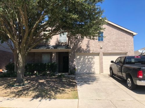 3705 Lazy River Ranch Rd, Roanoke, TX, 76262-4595 | Card Image