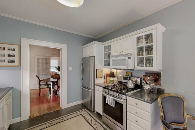 609 Valencia St, House other with 3 bedrooms, 2 bathrooms and null parking in Dallas TX | Image 15