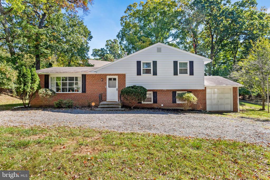 Berwyn Baptist Rd, Berwyn, PA 19312