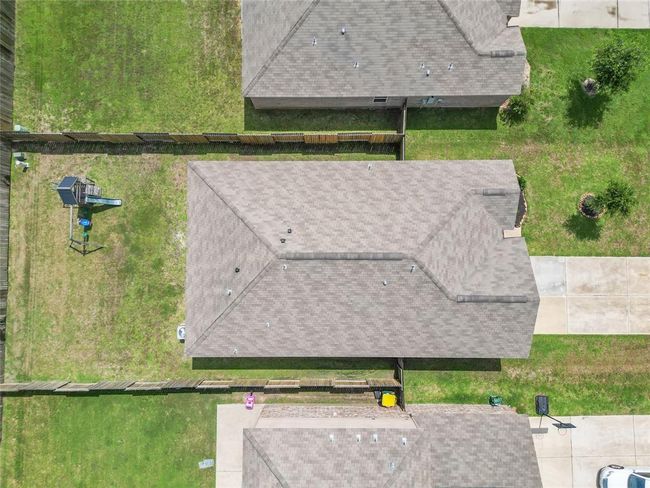 1211 Diamond Drape Dr, House other with 3 bedrooms, 2 bathrooms and 2 parking in Rosharon TX | Image 25